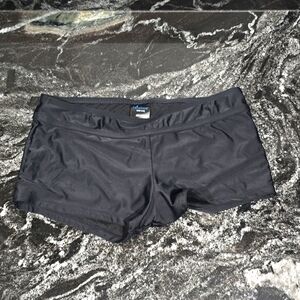 Short bathing suit bottoms